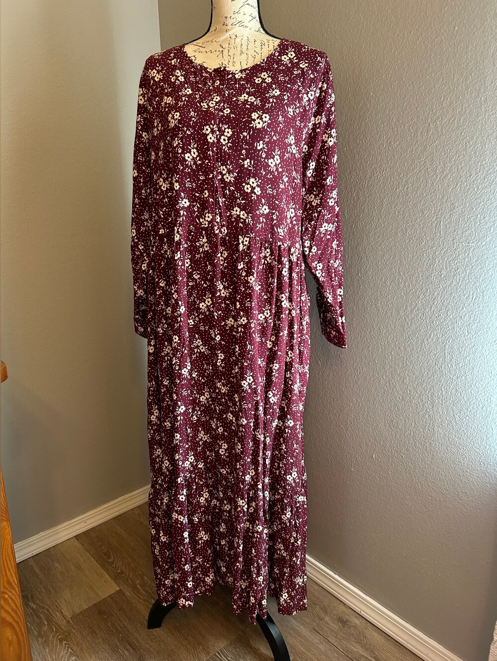 NWT Old Navy XL Long-Sleeve Floral Maxi Dress